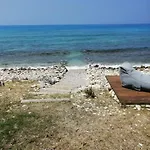 Курортный комплекс Junam Private Beachfront *