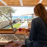 Junam Private Beachfront Айос-Никитас