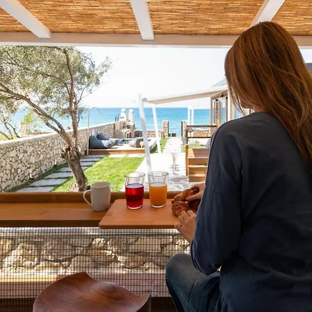 Junam Private Beachfront Agios Nikitas