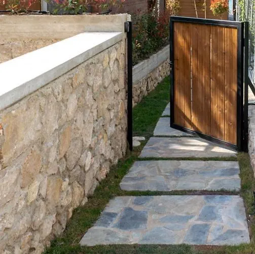 Junam Private Beachfront Station touristique