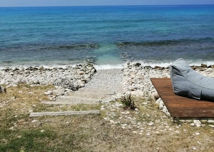 Station touristique Junam Private Beachfront *